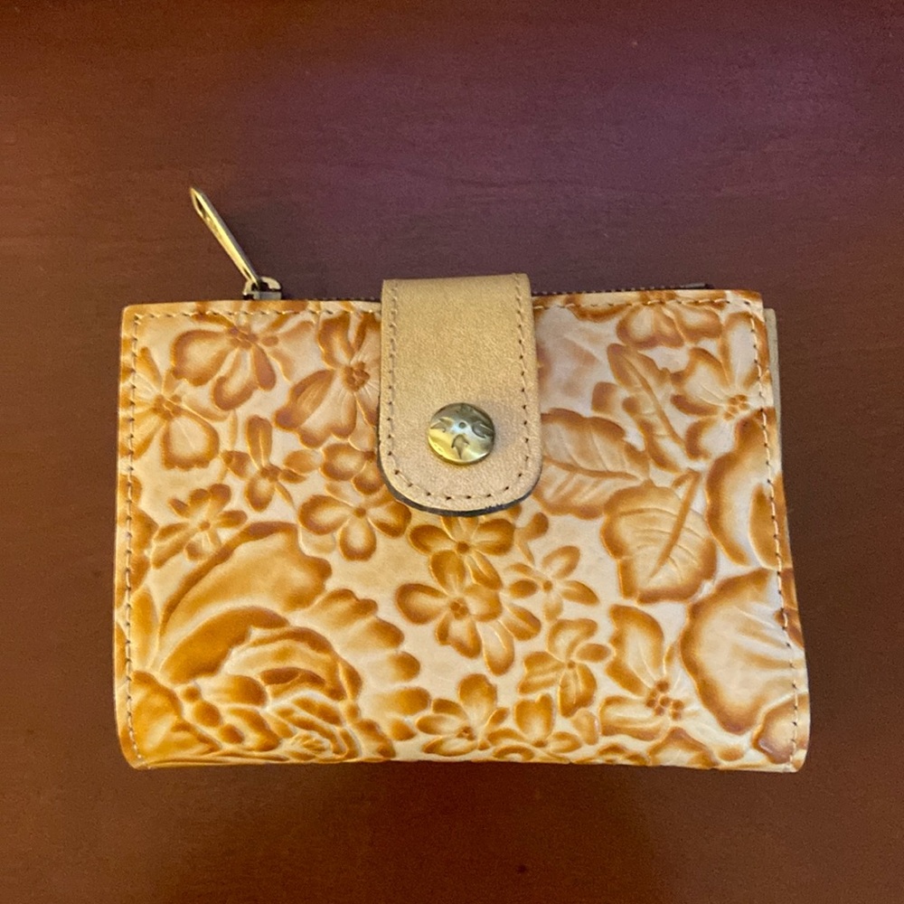 EUC Women’s wallet
